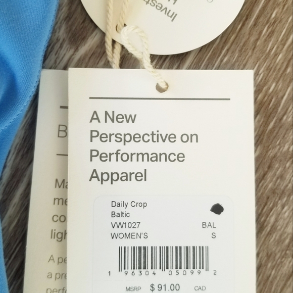 Vuori Daily Crop Tank Top Baltic Blue NWT Athletic Yoga Tennis Price Is Firm - Picture 5 of 12